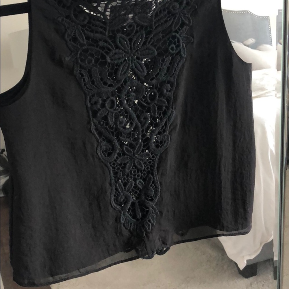 Black tank top blouse with lace middle! - Picture 5 of 6